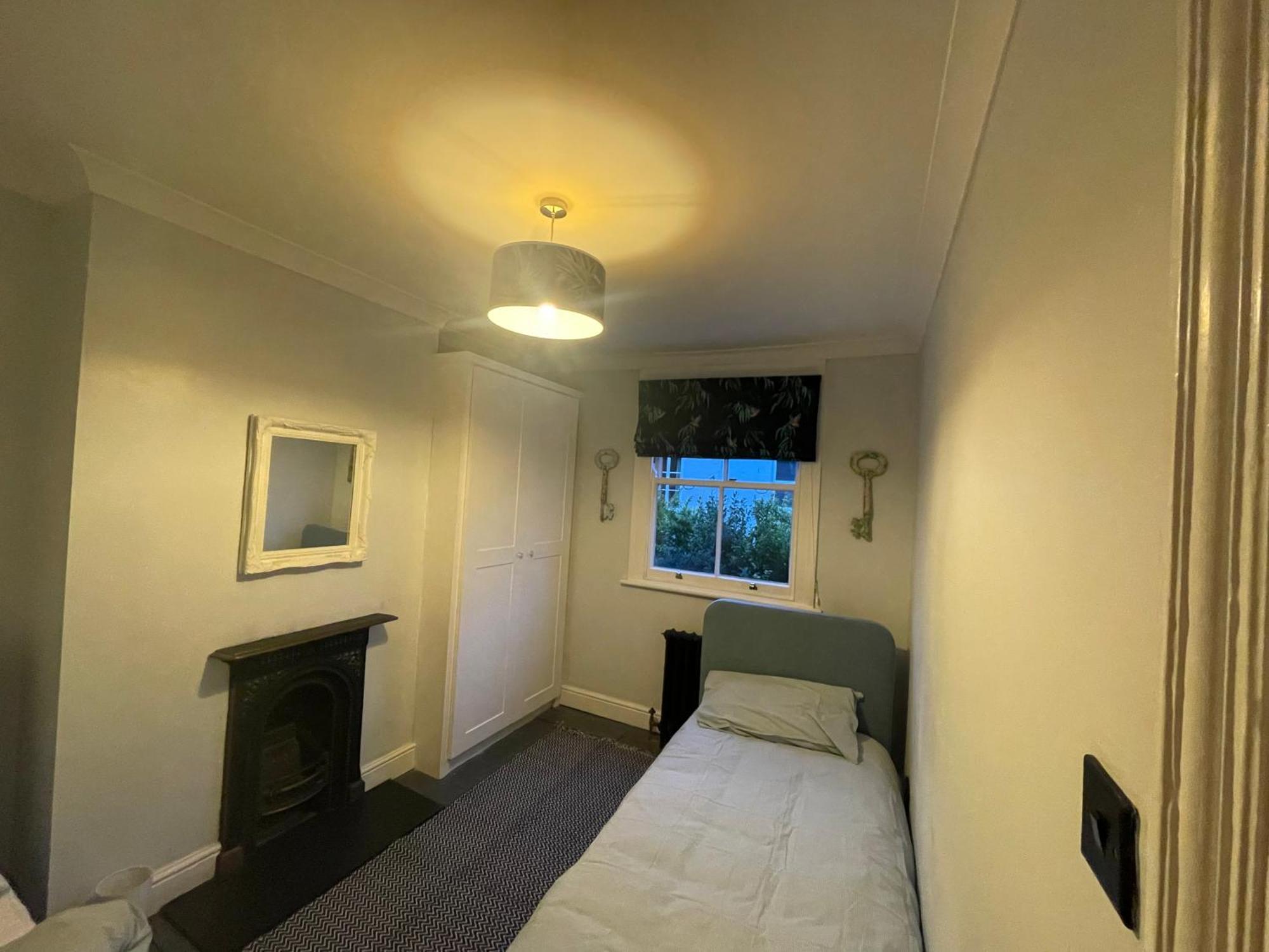 Shepherds Bush Retreat *